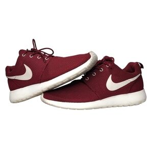 Nike Roshe Maroon Athletic Shoes